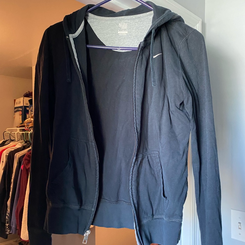 Black zip up Nike jacket